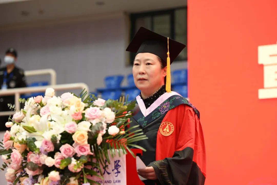 《孤勇者》寄语，“礼”送毕业生，2022届毕业典礼温情满满！