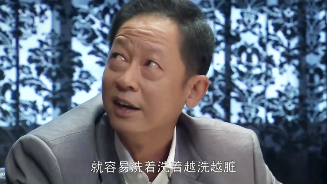 青瓷电视剧下载高清王志文饭局于和伟开会表面看是电视剧细扒一本厚厚