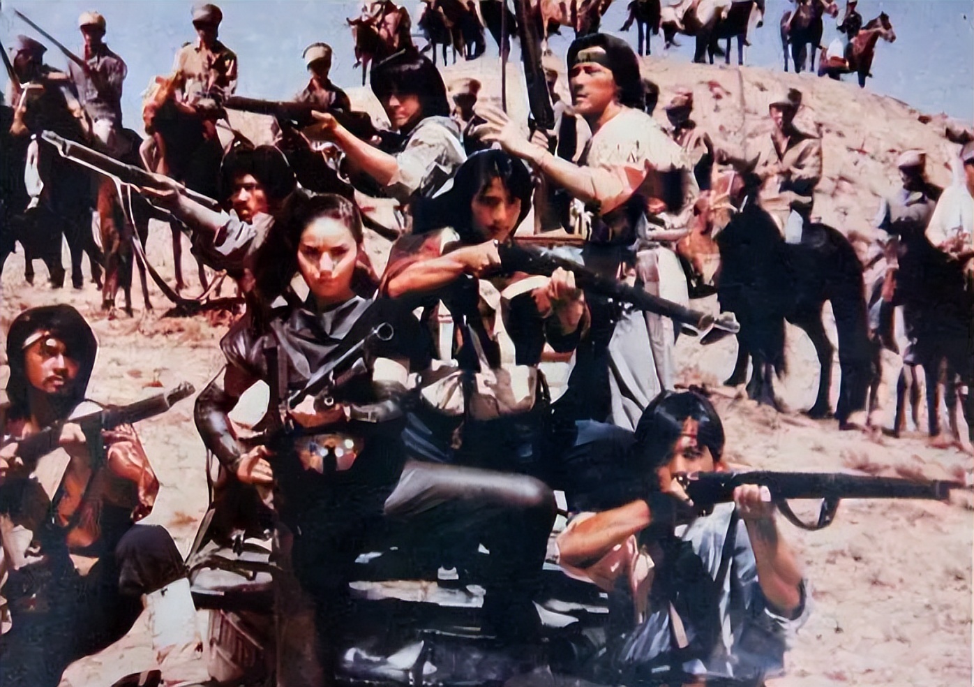 成龙意外受伤，钱小豪获得机遇，拍了部动作大片，影响了一个时代