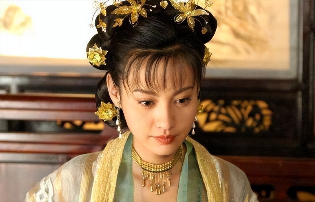 事业正红却早早退圈，这9位女星个个有辨识度，却成沧海遗珠