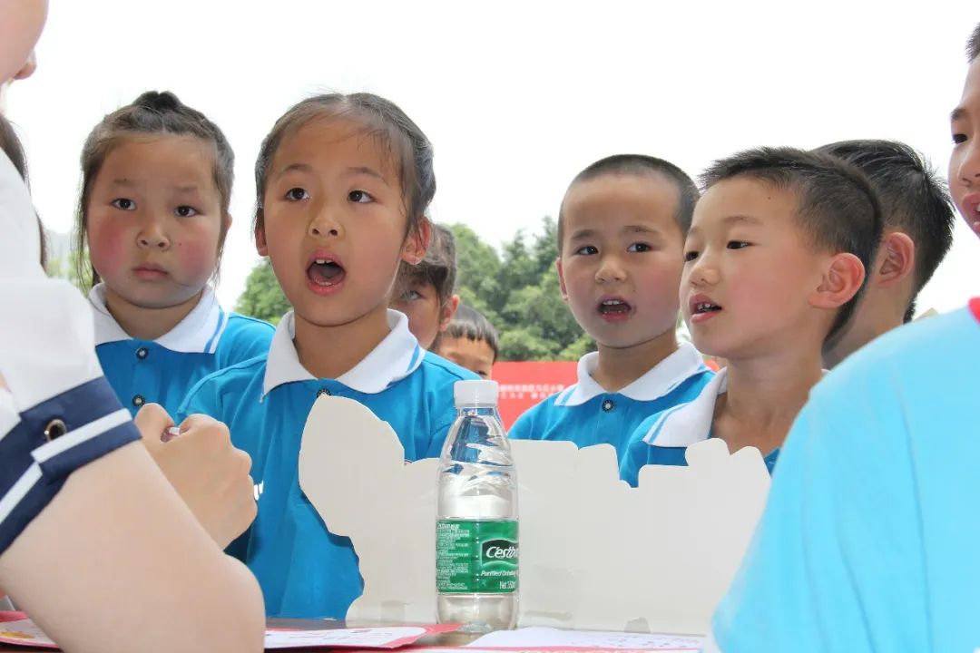唱响中国梦，争做好少年｜双流区九江小学举行一年级入队闯关活动