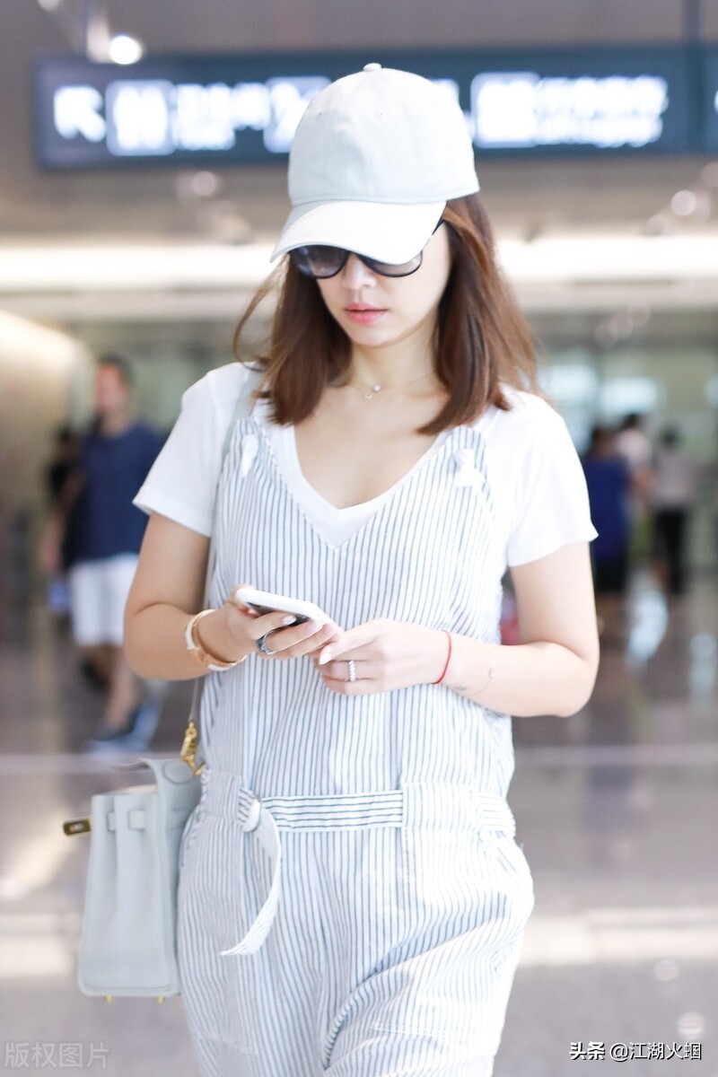 爆料：黄子韬 成龙 林允 霍建华 林心如 岳云鹏 赵丽颖 景甜 黄晓明 张子枫