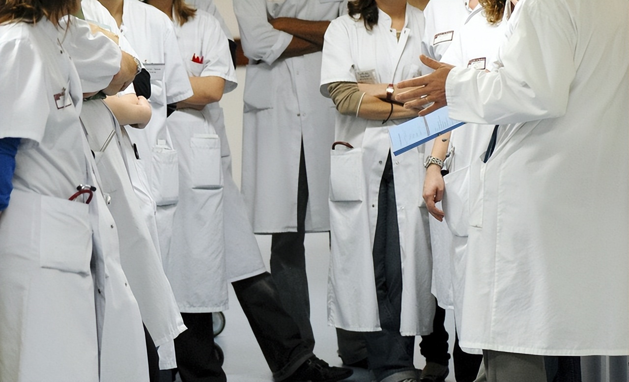 五年制临床医学与八年制临床医学，究竟有啥区别？看过来人怎么说