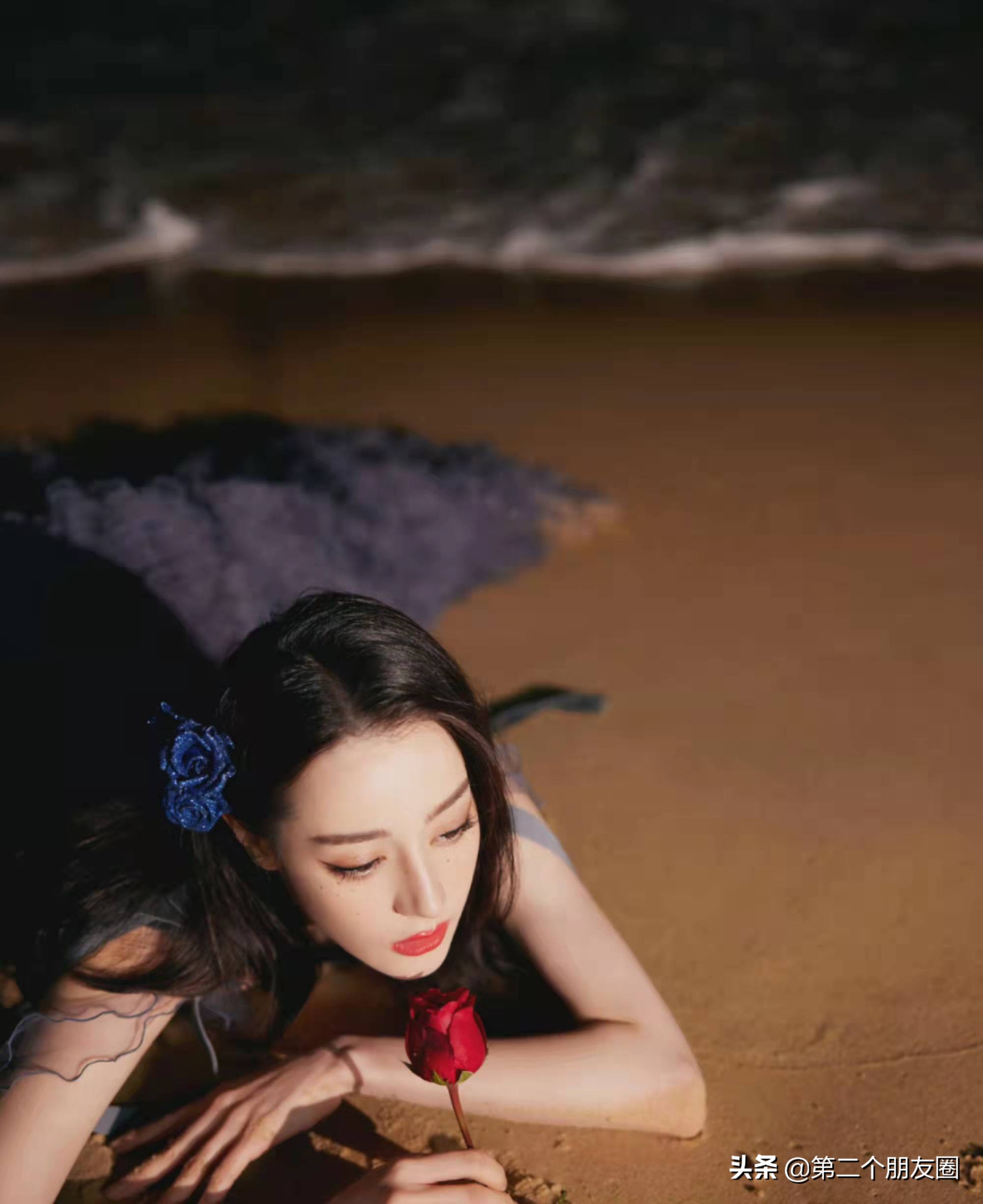 女顶流？迪丽热巴代言roseonly，销量不及肖战最低数据被嘲
