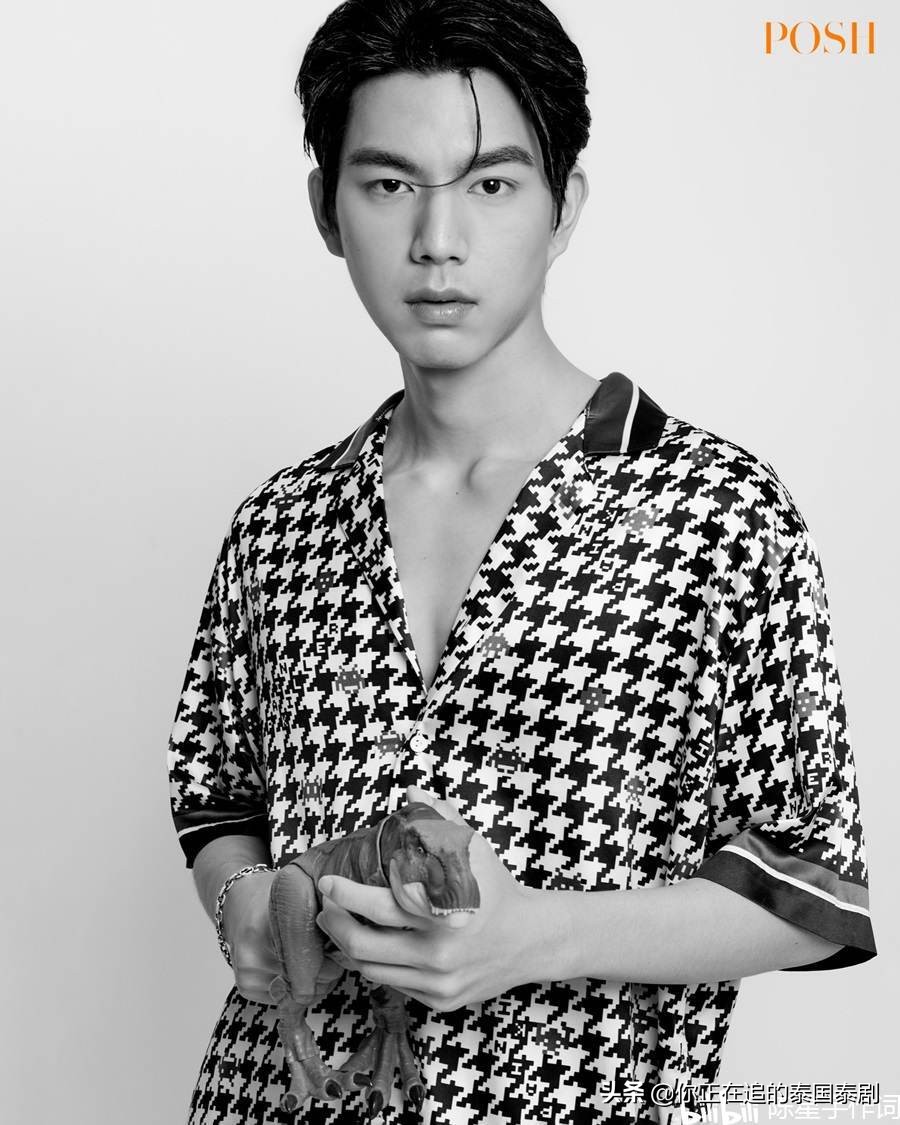 泰剧《天下》最终话收视破四：泰国男星Bright Norraphat火速爆红