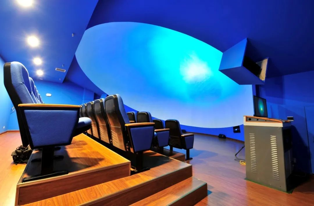 为什么可以报考河北师范大学？