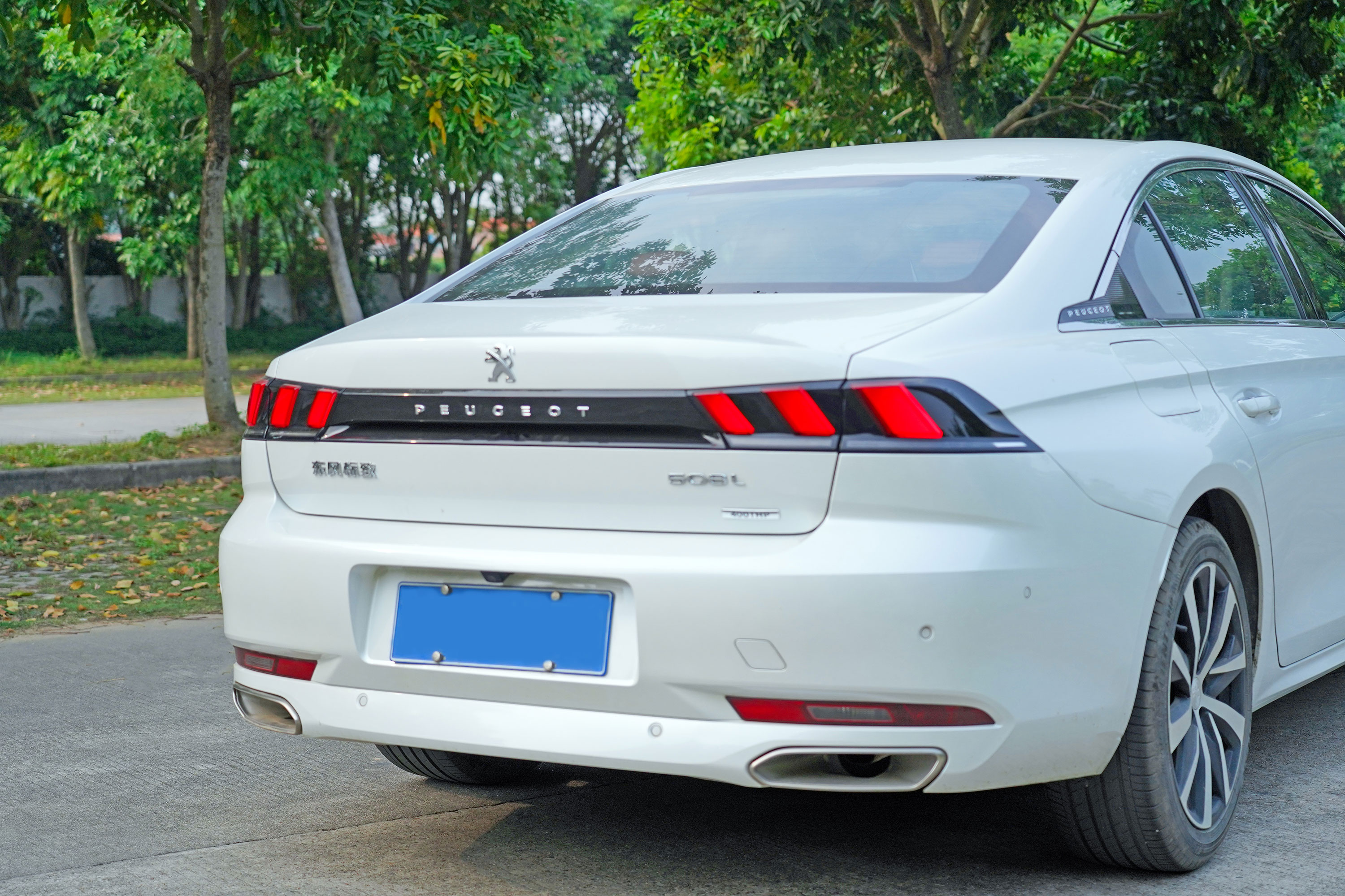 试驾标致508l:又帅又能打,这是一台我想要,它全都有的车