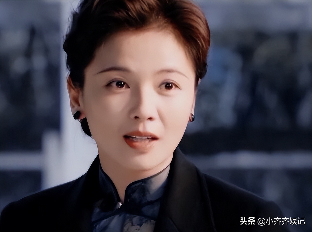 同样是演宋美龄,把邬君梅、刘涛、高圆圆等人放在一起,差别出来了