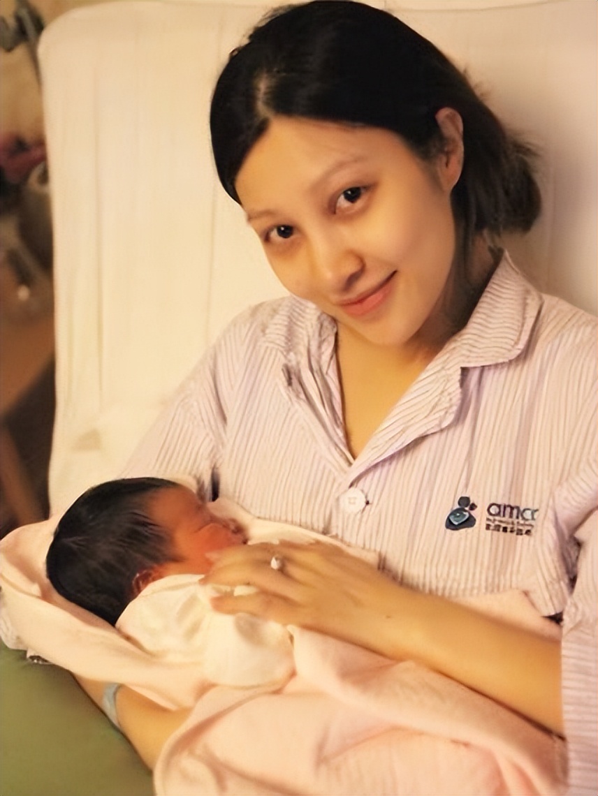 乔振宇个人资料乔振宇现任老婆图片