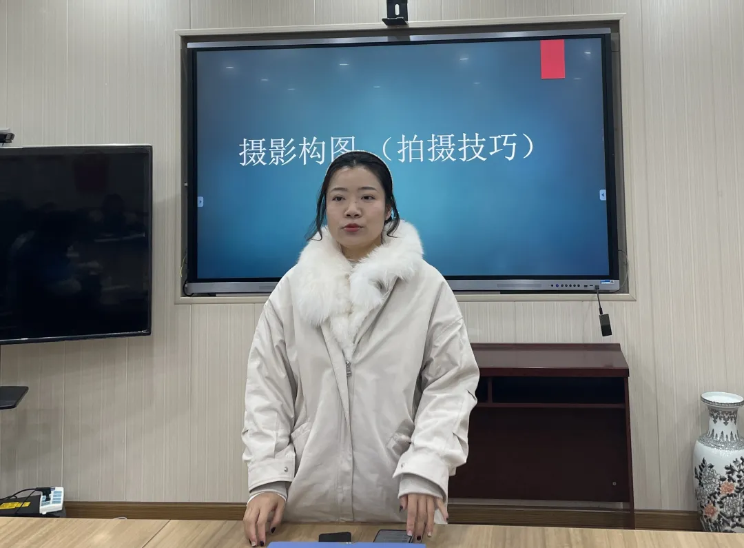 记录美好｜天府新区白沙小学艺体综合学科信息技术微课展示活动