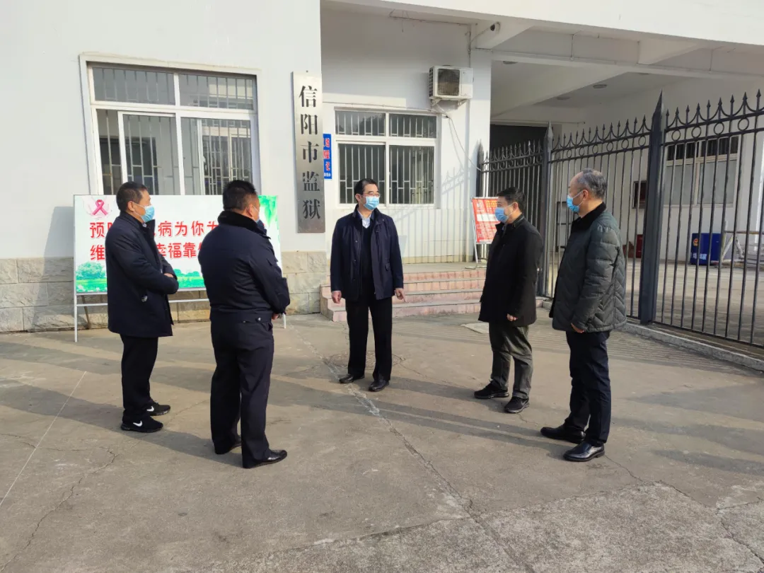 谷昌豪督导检查我市部分重点场所疫情防控工作