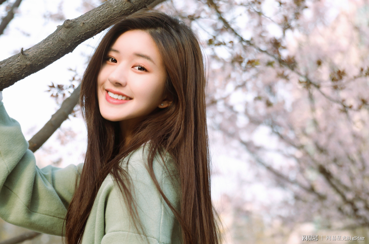 小八卦，孟美岐，赵露思，赵丽颖，李易峰