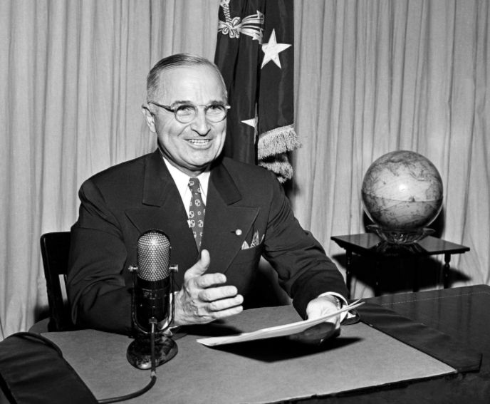 1965�꽯��ʯ���ع��½����ë��ϯ���������������ϯˬ���Ӧ