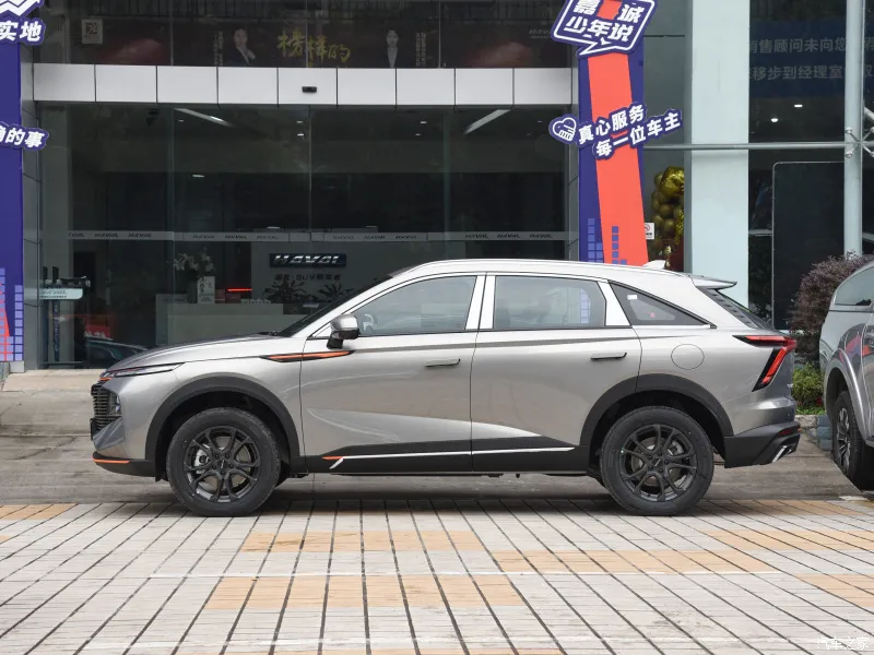 10多万SUV,与H6师出同门,神兽入门版配置够用,我却不太推荐?