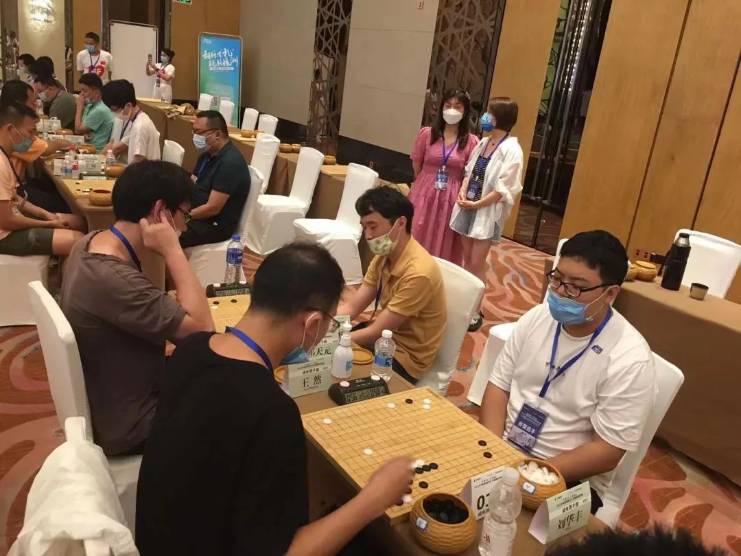 围棋宝典专访刘华丰职业初段