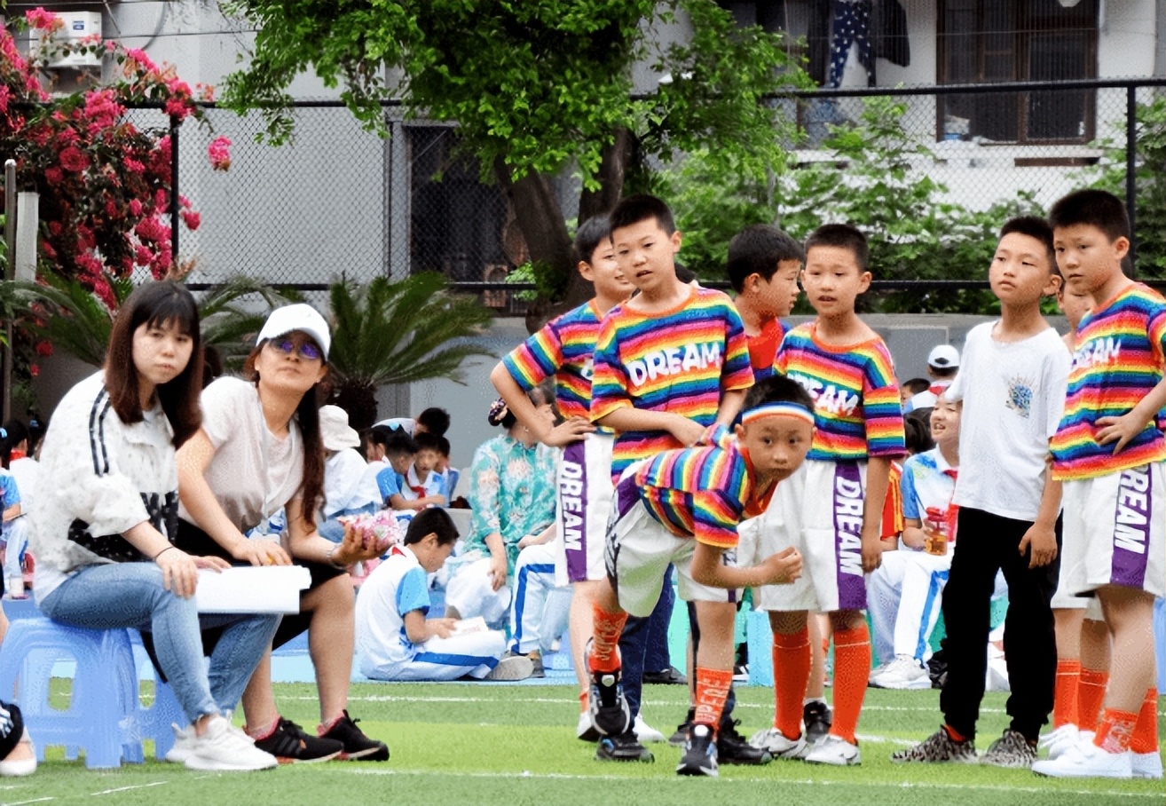 重庆市江北区鲤鱼池小学田径运动会启幕(图10)