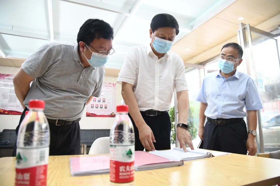 李万千在联点社区督导创建全国文明城市工作时强调 补短板强弱项抓整改 切实推动各项工作全面提质增效