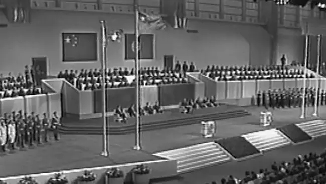 1952年葡萄牙无端挑衅我国，解放军6天便将其打服，获赔4.4亿元