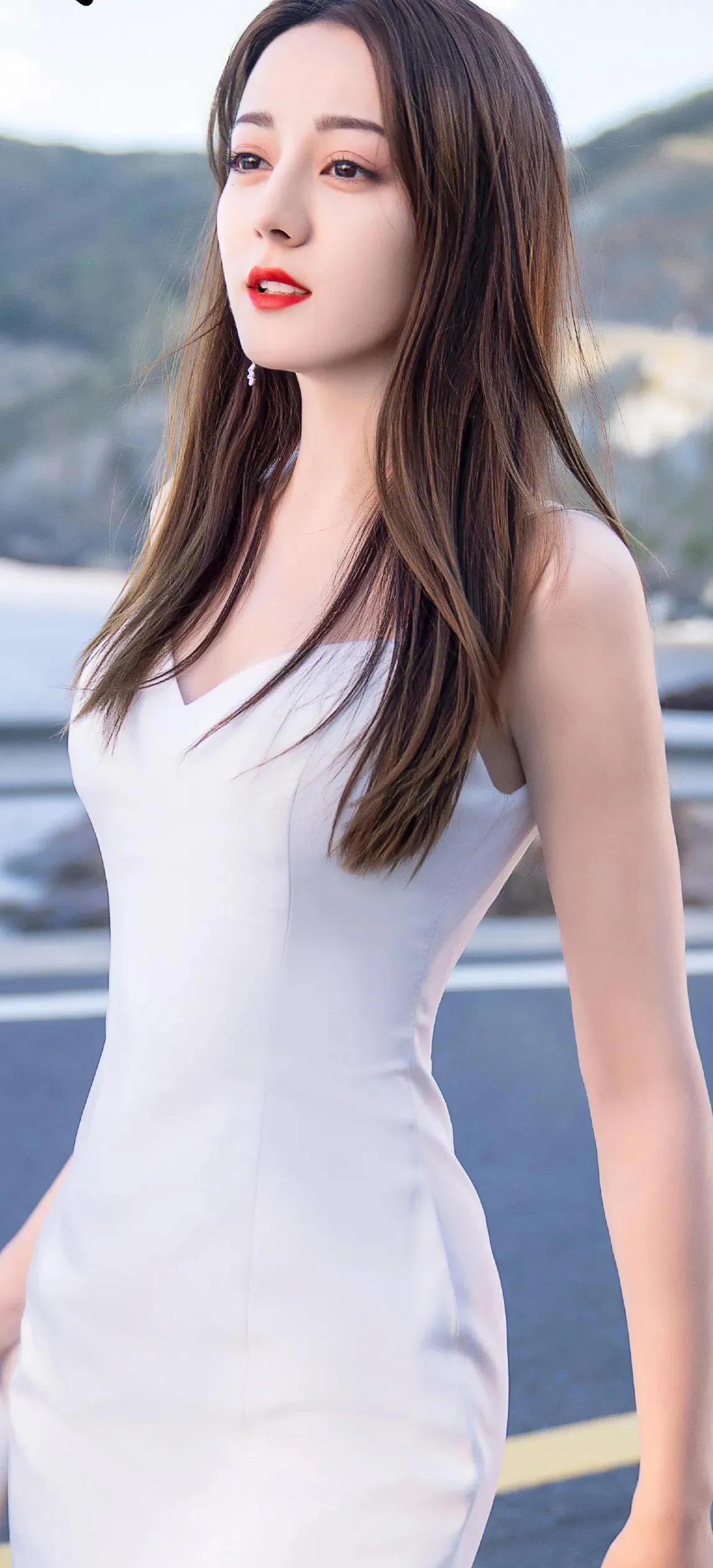 “人间富贵花”女神迪丽热巴（一）