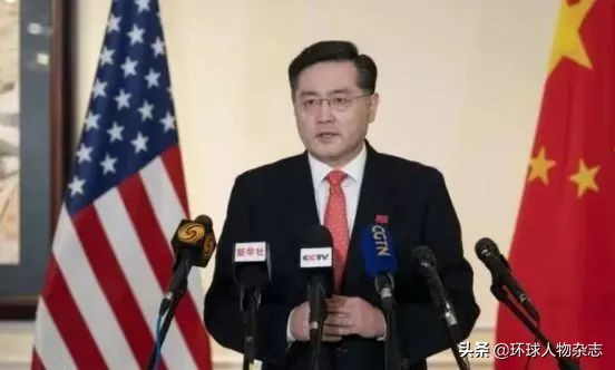 虽然23次中断了中国大使的发言，但在美国女主持人的背后还是有“黑手党”。