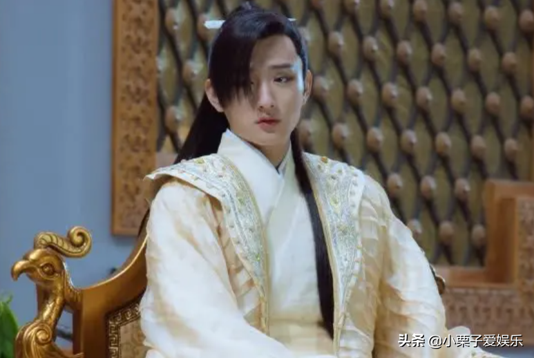 名不符实的“第一美”有多搞笑？有男有女、各有各丑，硬演真尴尬