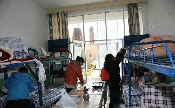 国内没有什么“存在感”的211，毕业就安排工作，却总是无人问津