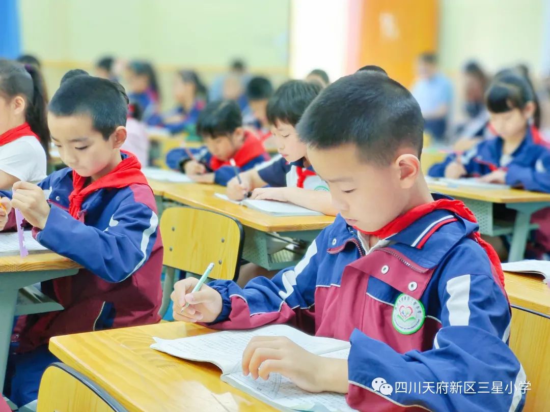 巧用方法，让复述更有趣｜三星小学三年级语文组教研活动如期开展