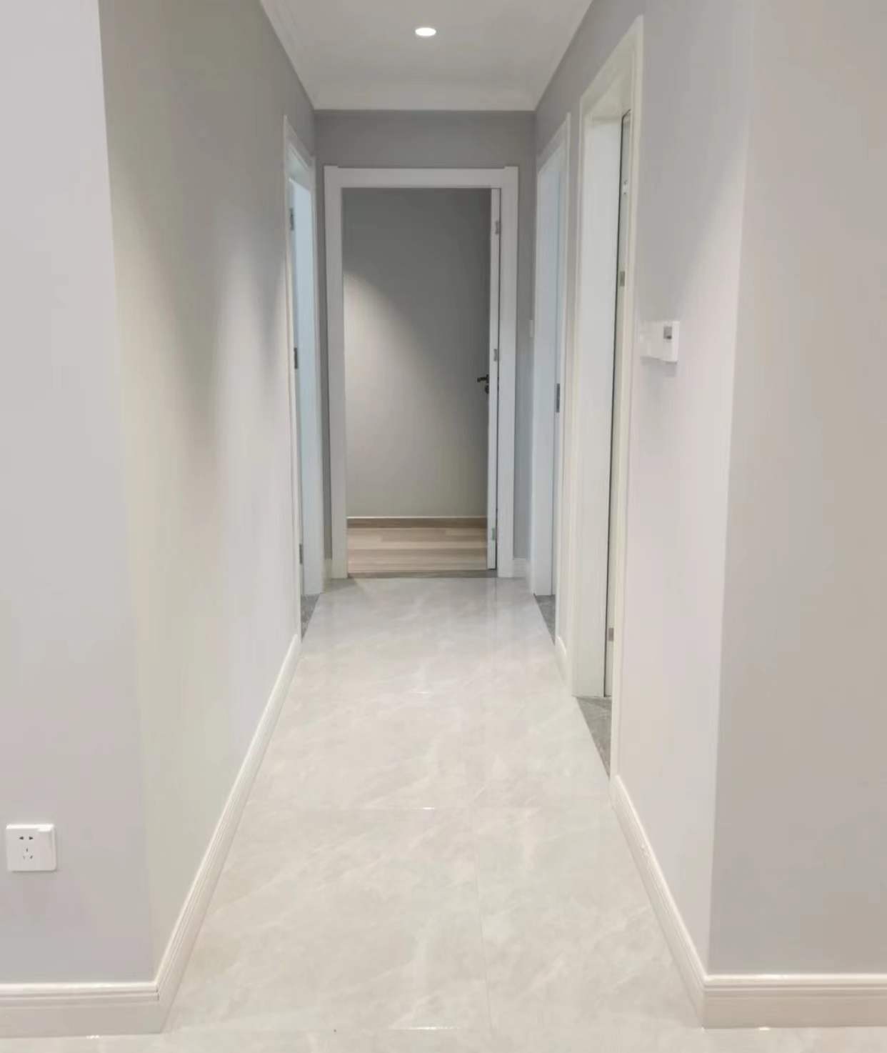 来看看过道5不装，到底有多爽