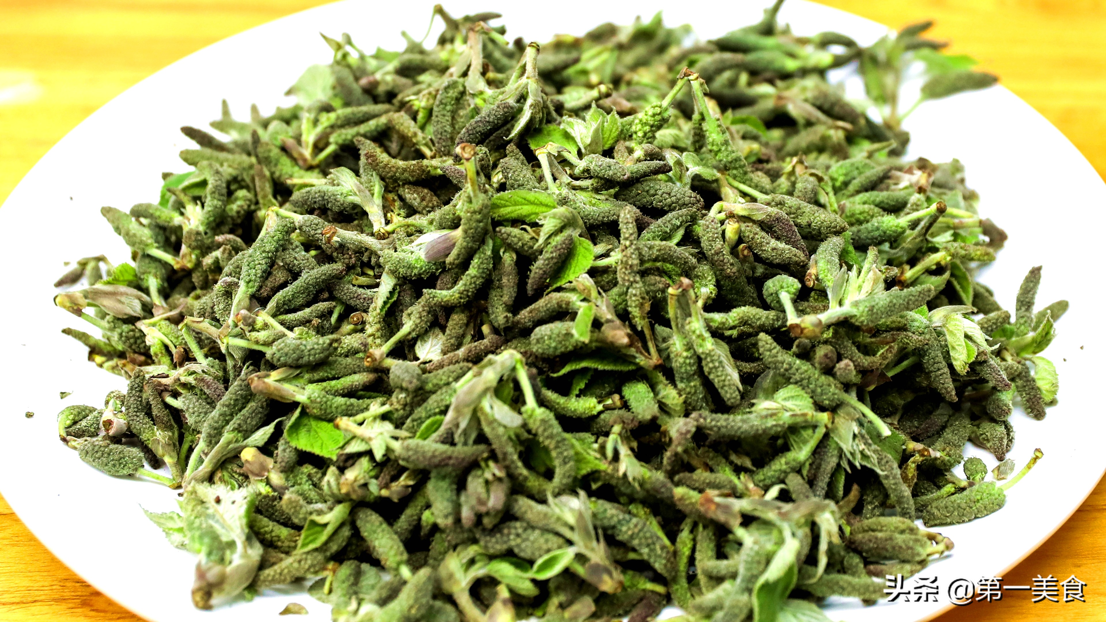 圖片[1]-春天需要先焯水的應季野菜-起舞食譜網