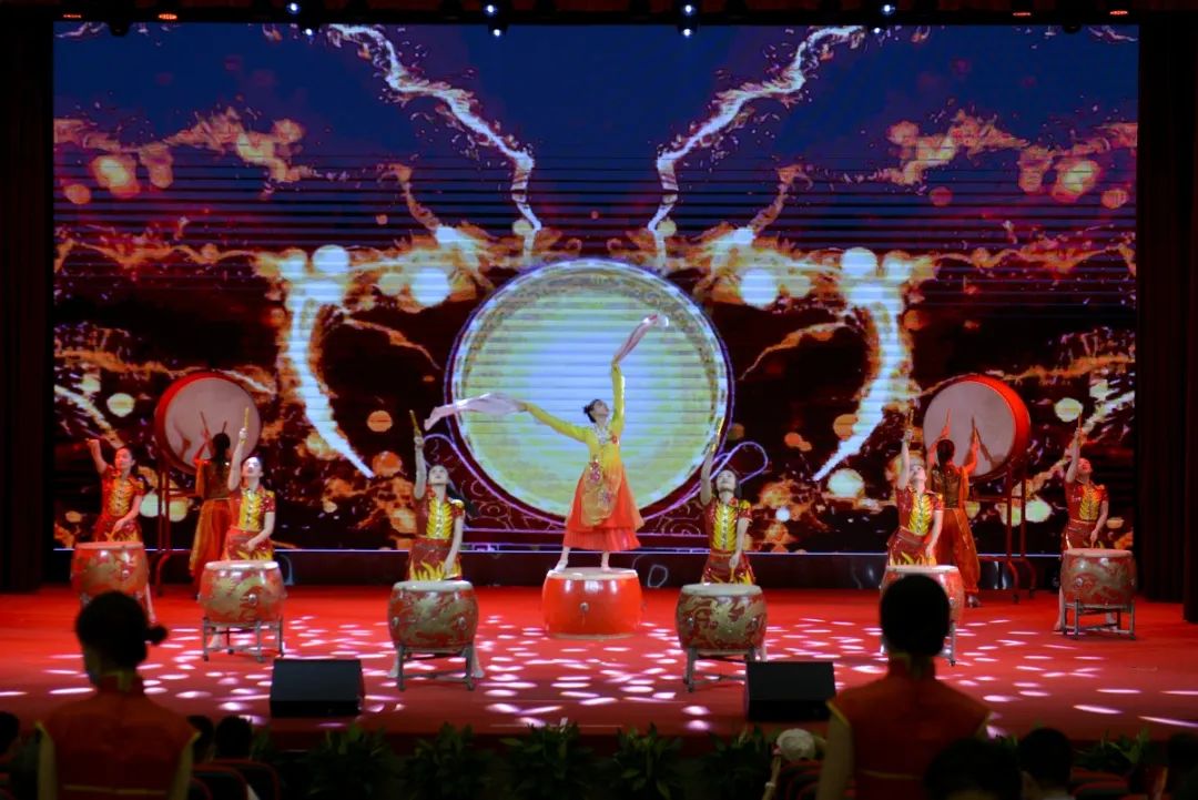 “喜迎二十大 奋进新征程”2022年太原群文活动启动仪式暨“美丽乡村”太原市乡村村晚大比拼活动举行