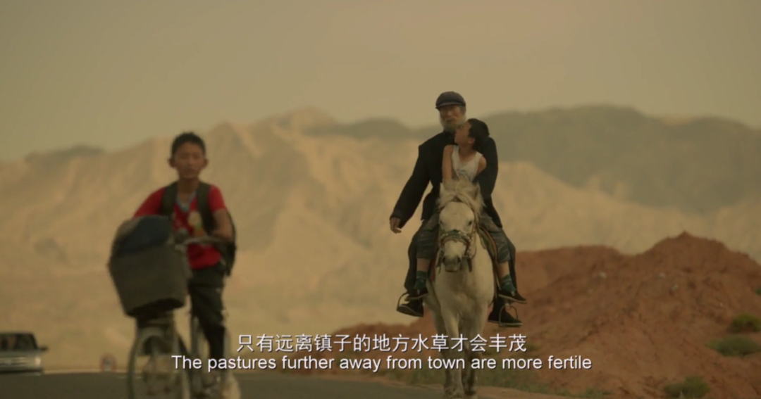 院线8分票房血扑！演员全是“关系户”，只剩海清是“真”演员？