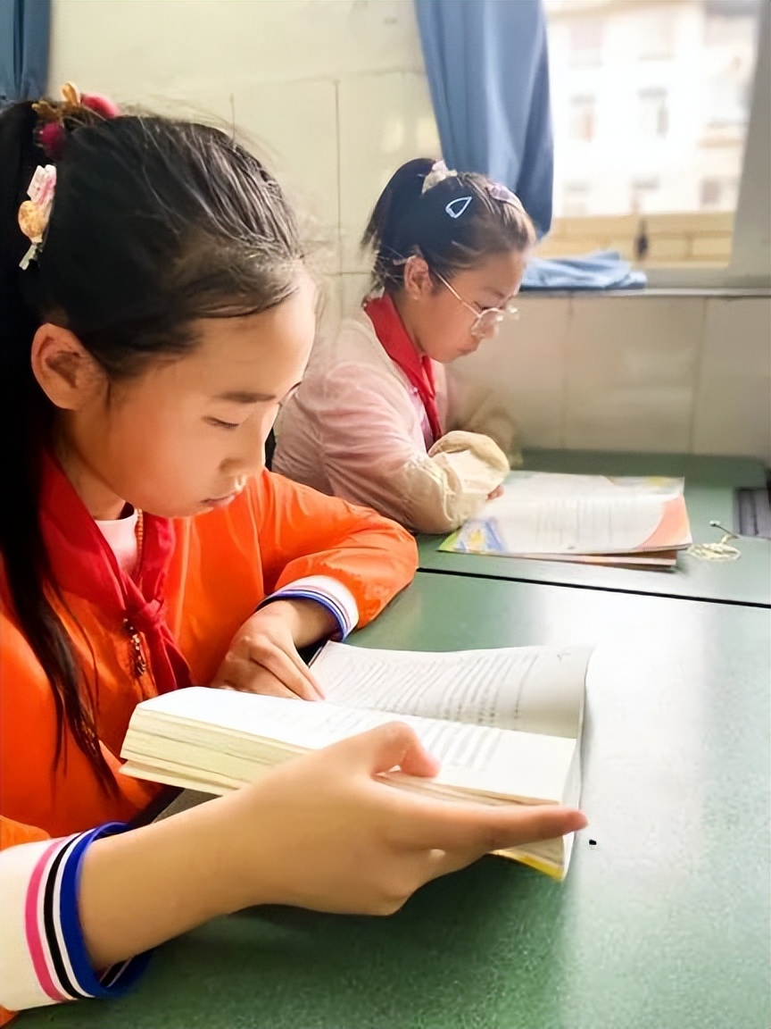 以广泛阅读陶广博胸怀｜双流区双华小学努力营造学生阅读氛围