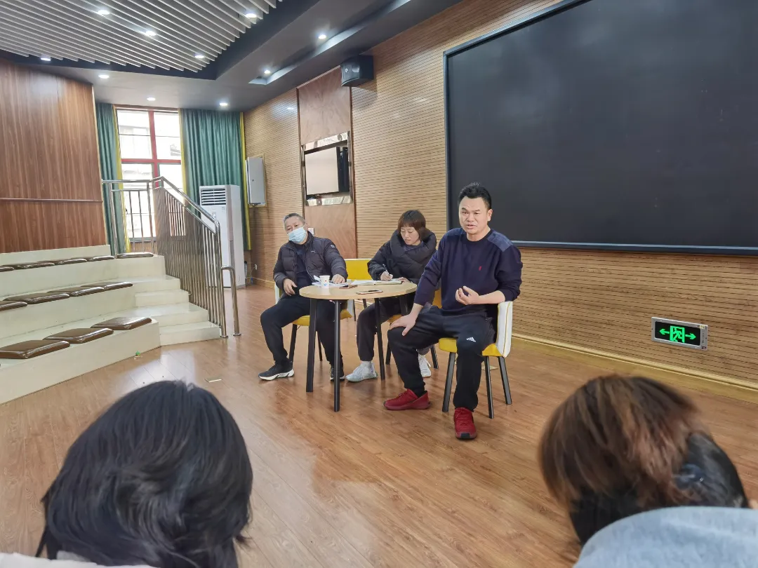 传师道砥砺耕耘 勤学练共享课堂——华实名师进课堂系列活动(四)