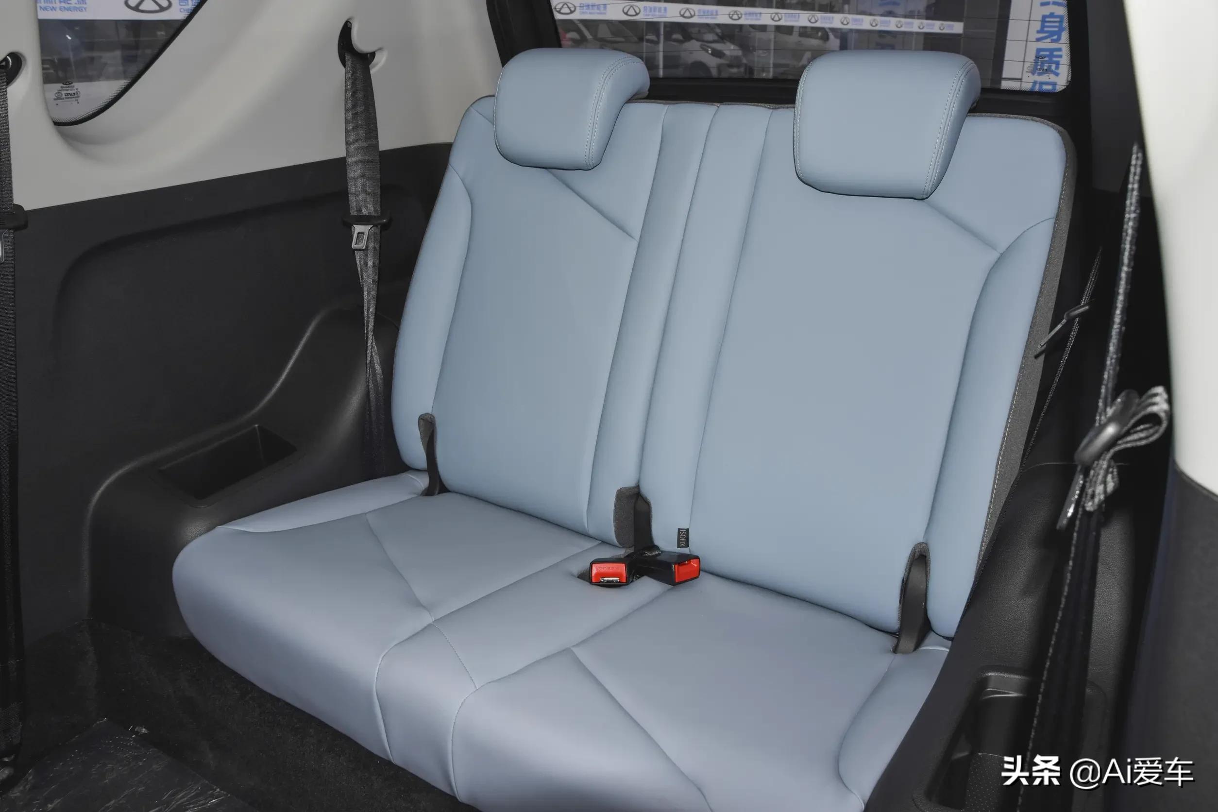 小巧帶快充，續航408公里實惠代步車，養車便宜，實拍奇瑞小螞蟻
