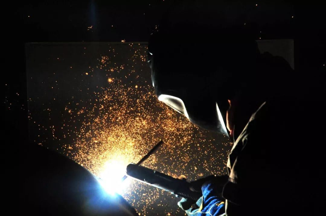 数字化焊接技术加持，佳士科技助推企业从“制造”向“智造”升级