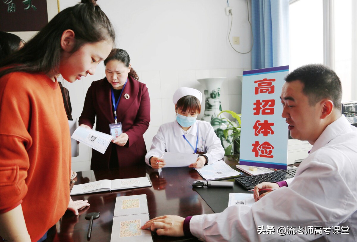 考上大学，别去荒废学业，10名985高校本科生被退学，令人可惜