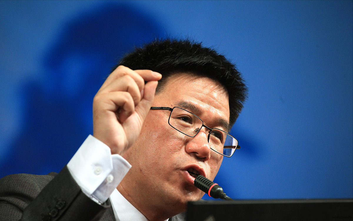 央媒2次“护短”房地产，释放什么信号？马光远说透2022房价走势