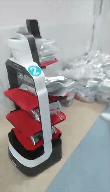 猎户星空机器人上岗吉林方舱医院，傅盛带队做“真有用”机器人