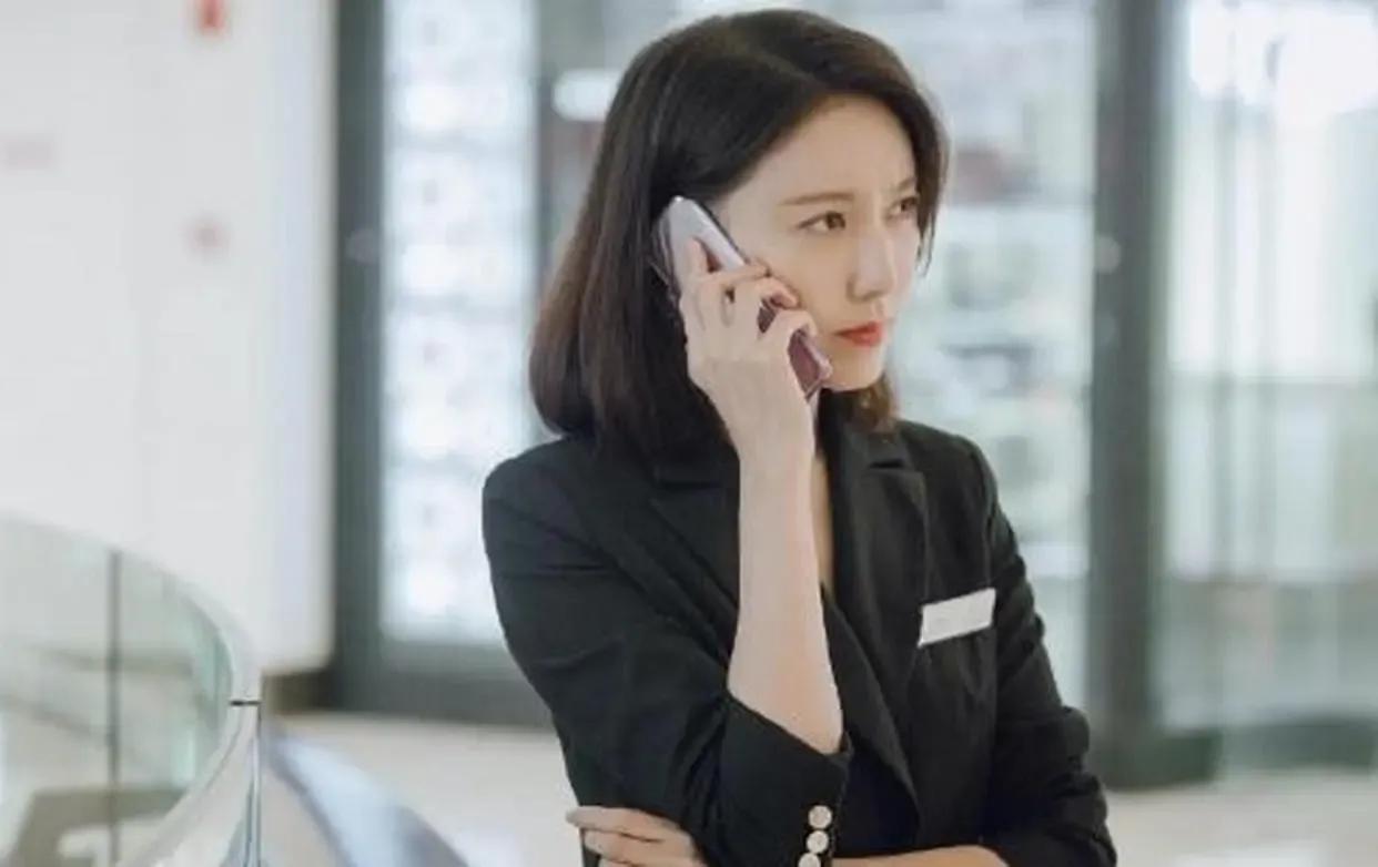 神似高圆圆的女明星