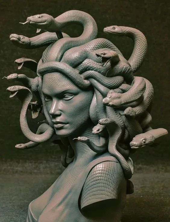 关于美杜莎的故事简短 _飞翔号