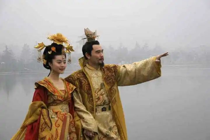 古装剧里的美人，越来越离谱……