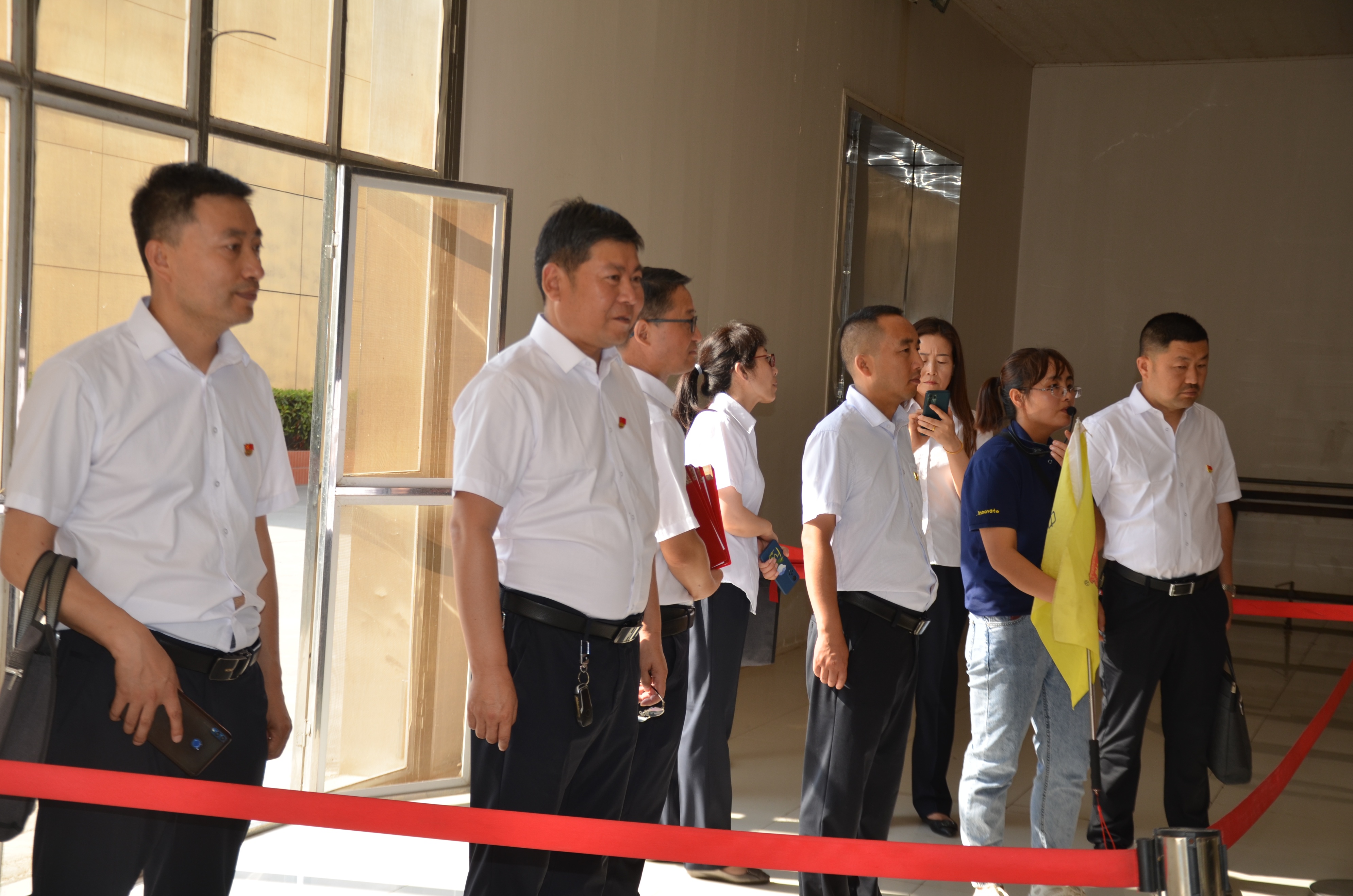 喜迎二十大，奋进新征程：工业园区机关党支部与企业共庆党的生日