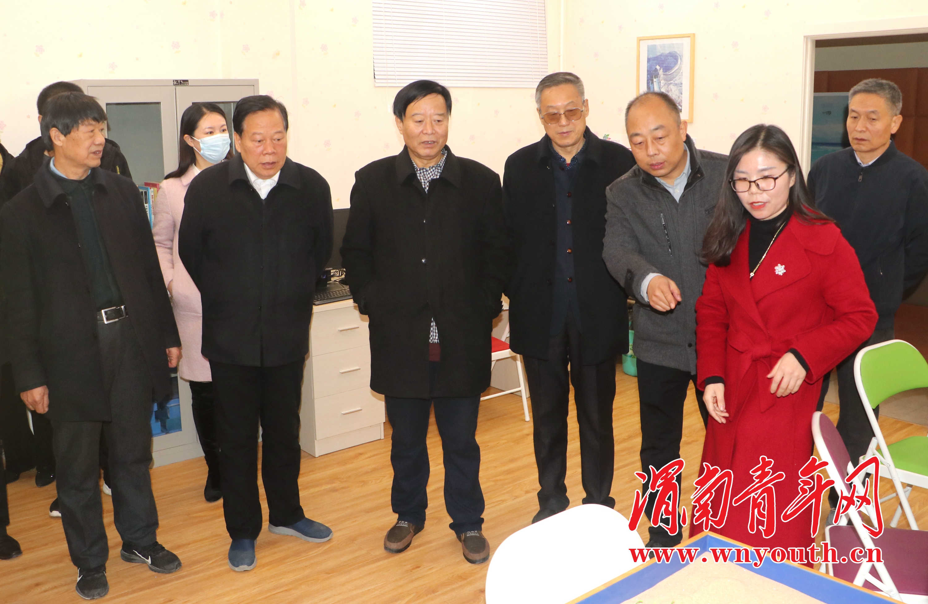 臨渭區(qū)育紅小學(xué)開(kāi)展“暖冬行 傳遞愛(ài)”(圖27) 臨渭區(qū)育紅小學(xué)開(kāi)展“暖冬行 傳遞愛(ài)”(圖27)