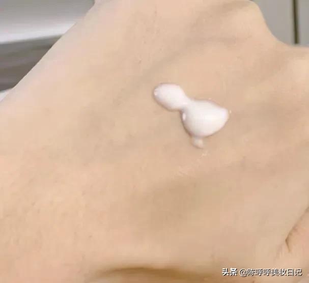 好用的补水保湿水乳榜单国产才是意外惊喜 夏天用什么牌子补水效果好