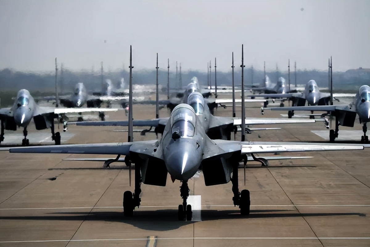 װ���������ӡ����30ս���ټ�ſ�ѣ��й���16�����з�����������