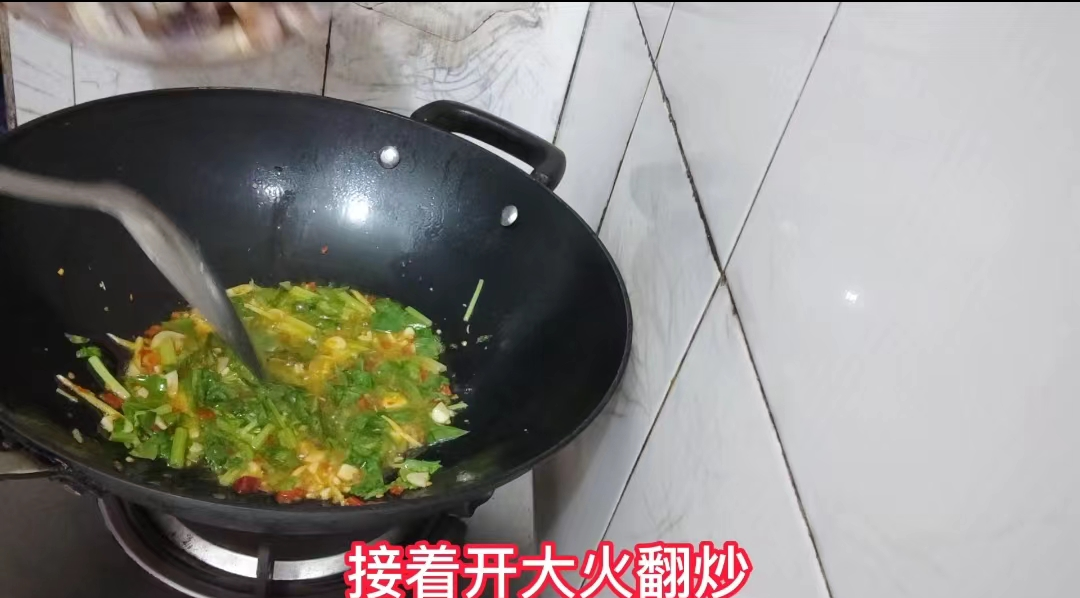 麻辣花甲怎么做最好吃（爆炒麻辣花甲做法）
