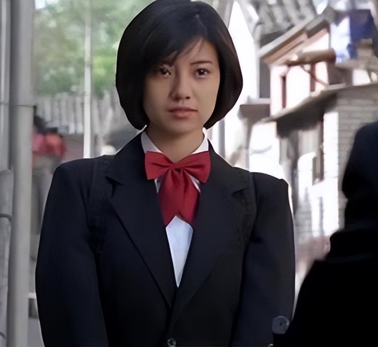 11年后再回顾高圆圆，遇到“真命天子”前，她究竟付出了多少？