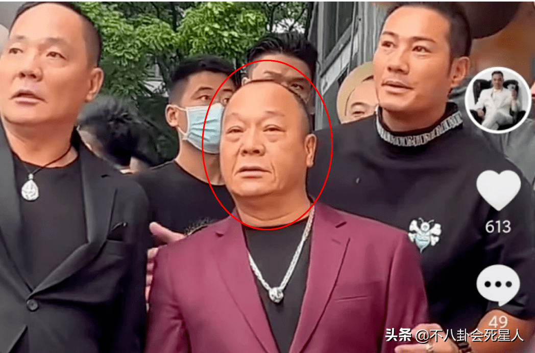 落魄商演，千元付费聊天，这些港星在内地表面缺钱，实际身家不菲