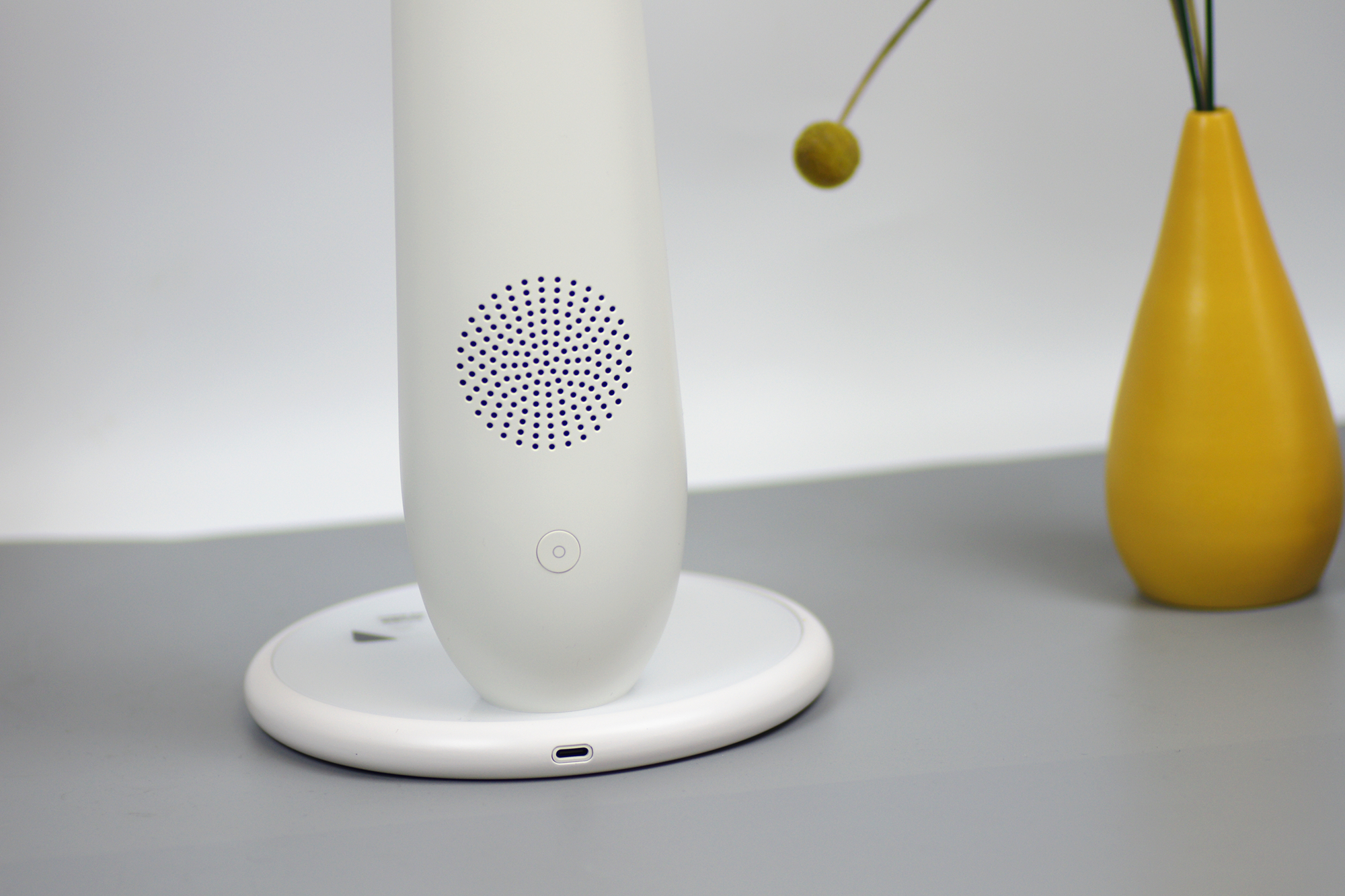 1999元的有道智能学习灯值得入手吗？真实体验分享