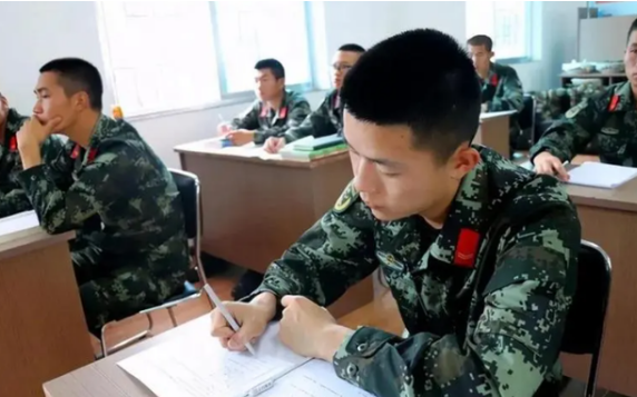 浙江一大学生春季征兵被刷，原因是体检不合格，来看看你有没有